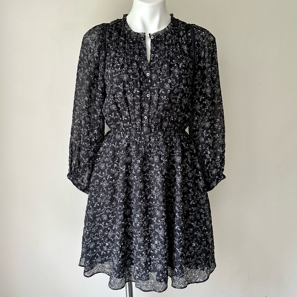 MADEWELL Ruffle-Neck Button-Front Mini Dress in Dotted Vines, XS - Picture 4 of 13
